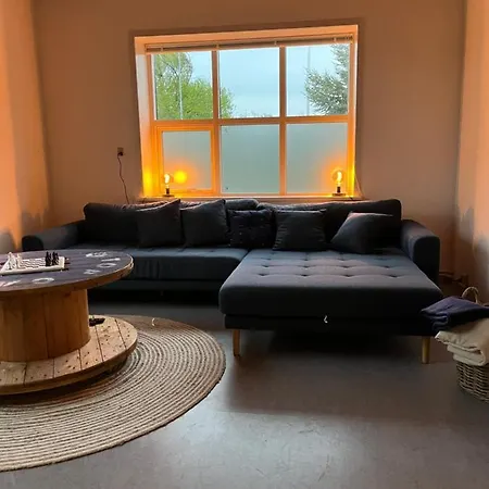 Ξενοδοχείο με διαμερίσματα 19 - Hawkraft Kulturhotel *